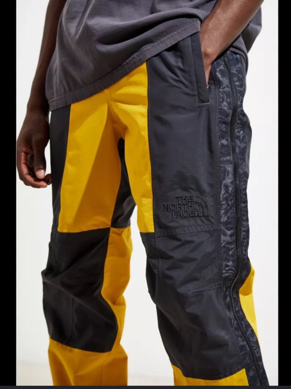 The North Face ’94 RAGE Durable Rain Pant Unisex Yellow Black - Picture 2 of 8